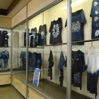 藍染めTシャツ
