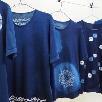 伝統工芸館ミニ展示「藍T Vol.13 藍染Tシャツの魅力」